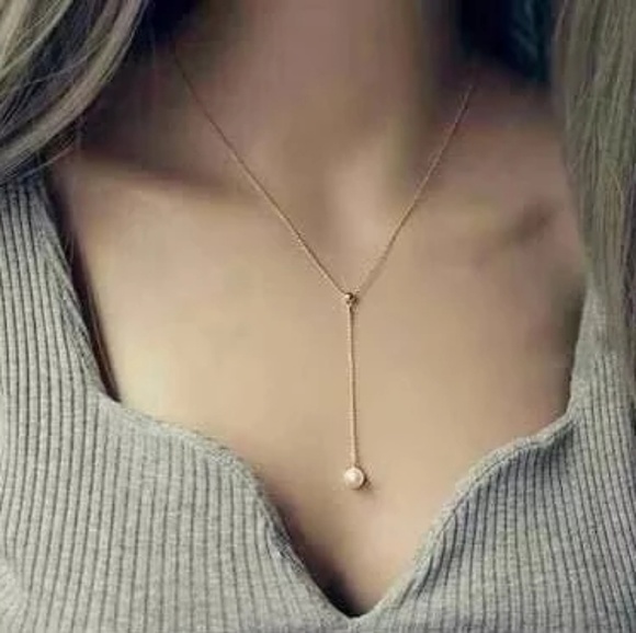 Diamonds & Jules Jewelry - Blair Pearl Necklace